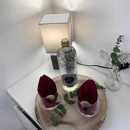 Con Piscina En El Centro De Sanxenxo