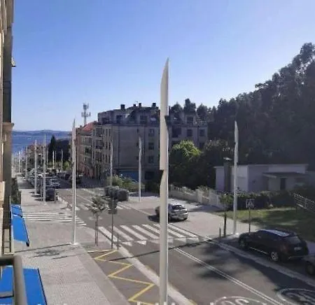 Con Piscina En El Centro De Апартаменти Саншеншо