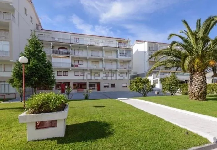 Con Piscina En El Centro De Appartement *