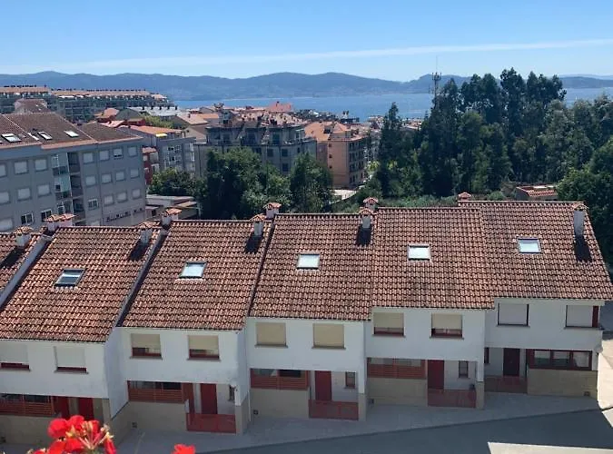 Con Piscina En El Centro De Апартаменты Санхенхо