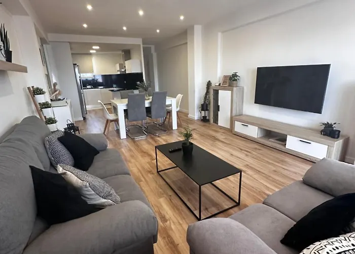 Appartement Con Piscina En El Centro De Sanxenxo